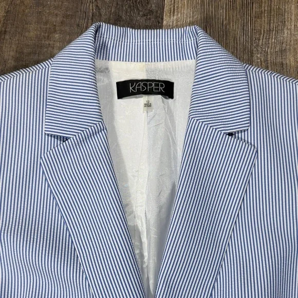 Kasper Blue and White Striped Blazer & Pants - Picture 2 of 16